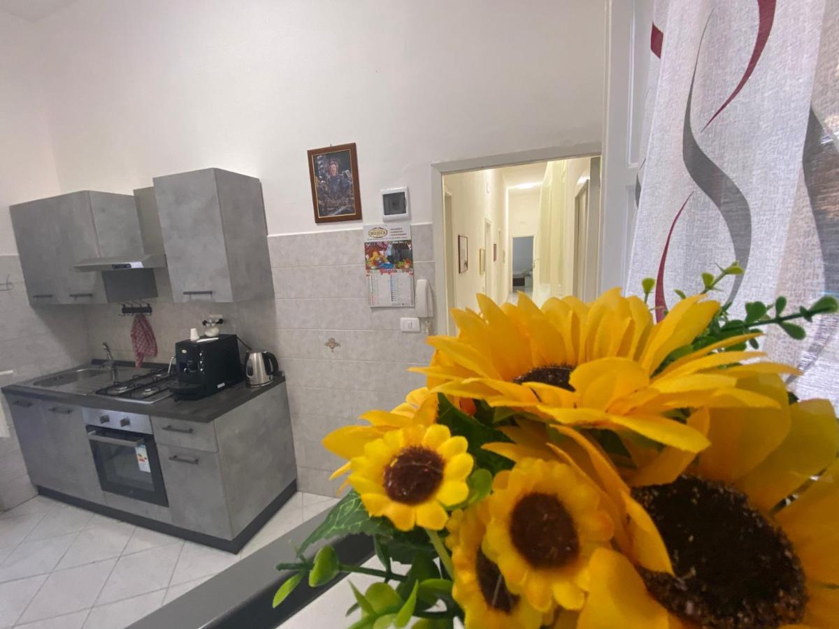 Lavica Airport Catania B&B エクステリア 写真